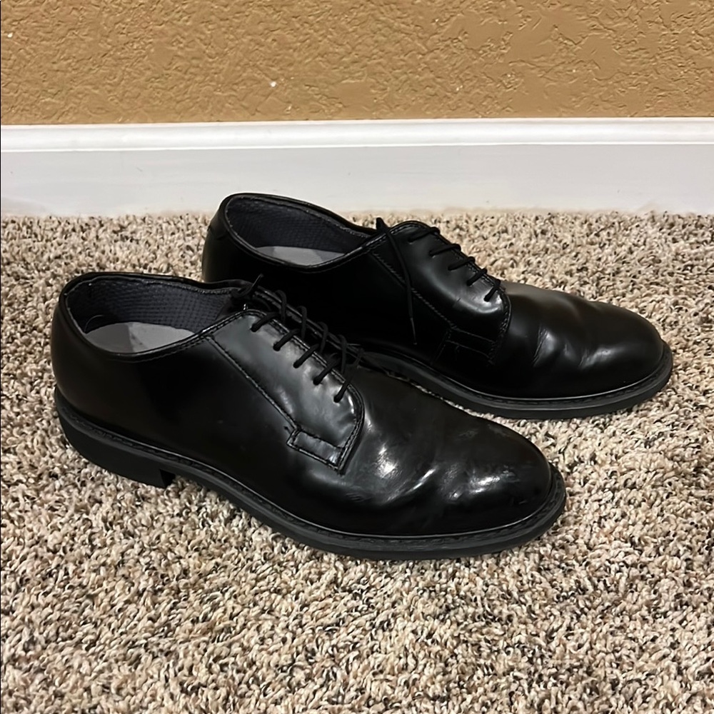 Men's Black Leather Dress Shoes